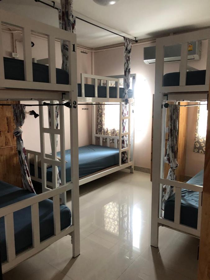 Nakara Hostel Ayutthaya Екстериор снимка